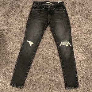 711 Skinny Black Jean - Size 28